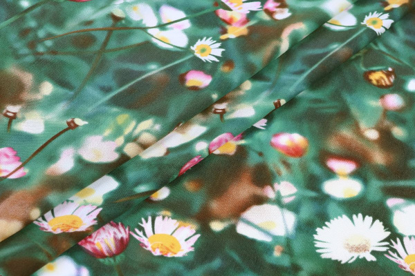 Ткань плательно-блузочная штапель, Maks Style, вискоза 100%, цветы на зеленом фоне, арт. MS- 1215 D- 8