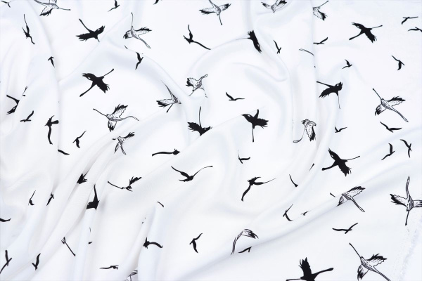 Ткань плательно-блузочная штапель, Maks Style, вискоза 100%, цвет ткани белый, журавли, арт. MS- 2215 D-1 C-1