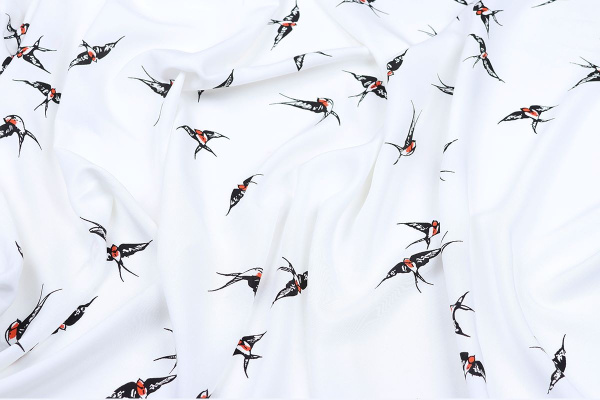 Ткань плательно-блузочная штапель, Maks Style, вискоза 100%, цвет ткани белый, ласточки, арт. MS- 2208 D-3 C-1
