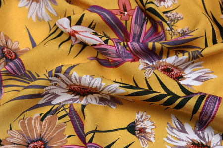 Ткань плательно-блузочная штапель, Maks Style, вискоза 100%, цвет ткани желтый, цветочный принт, арт. MS- 2201 D-38